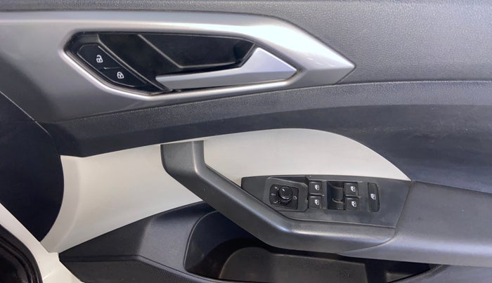 2021 Volkswagen TAIGUN GT 1.5 TSI MT, Petrol, Manual, 56,544 km, Driver Side Door Panels Control