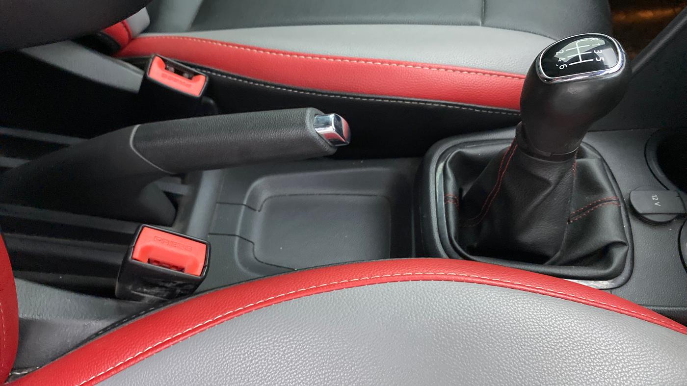 2020 Skoda Rapid STYLE TSI, Petrol, Manual, 54,410 km, Gear Lever