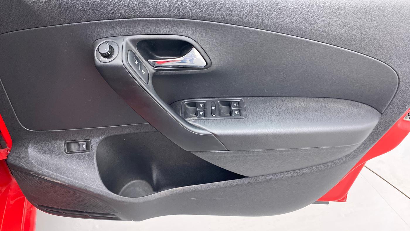 2020 Skoda Rapid STYLE TSI, Petrol, Manual, 54,410 km, Driver Side Door Panels Control