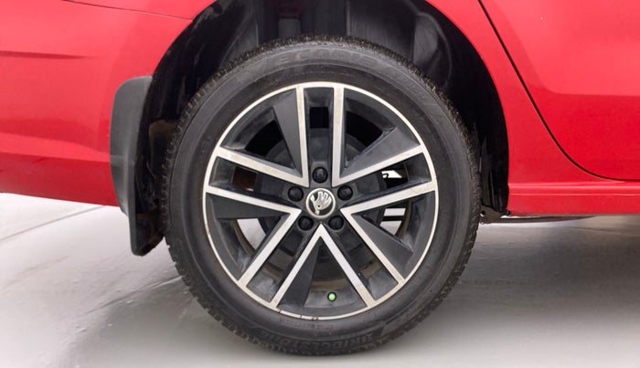2020 Skoda Rapid STYLE TSI, Petrol, Manual, 54,410 km, Right Rear Wheel