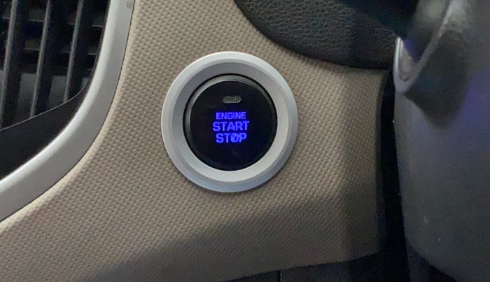 2017 Hyundai Creta SX PLUS AT 1.6 PETROL, Petrol, Automatic, 81,084 km, Keyless Start/ Stop Button