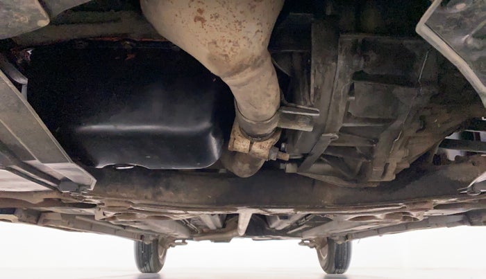 2015 Maruti Swift VDI ABS, Diesel, Manual, 89,147 km, Front Underbody