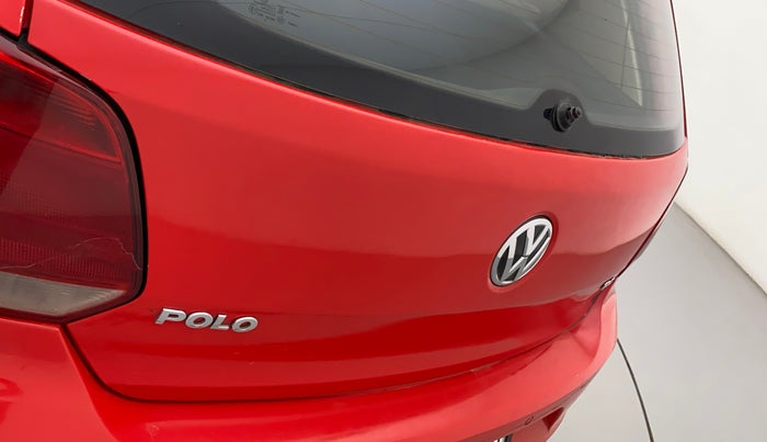 2015 Volkswagen Polo HIGHLINE1.5L, Diesel, Manual, 1,23,224 km, Dicky (Boot door) - Minor scratches