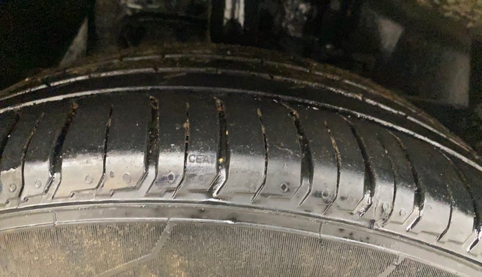 2020 Tata NEXON XZA PLUS PETROL, Petrol, Automatic, 46,299 km, Right Front Tyre Tread