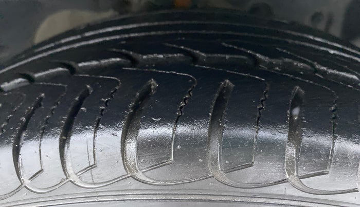 2013 Ford Ecosport 1.0 ECOBOOST TITANIUM, Petrol, Manual, 52,524 km, Right Front Tyre Tread