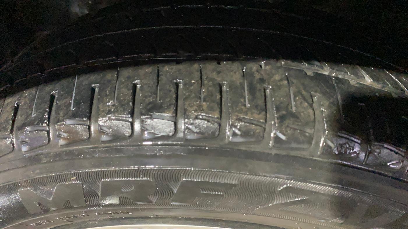 2022 Honda City 1.5L I-VTEC V MT 5TH GEN, Petrol, Manual, 39,346 km, Left Front Tyre Tread