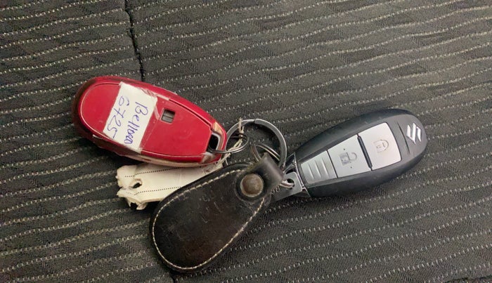 2016 Maruti Baleno ALPHA DIESEL 1.3, Diesel, Manual, 91,055 km, Key Close Up