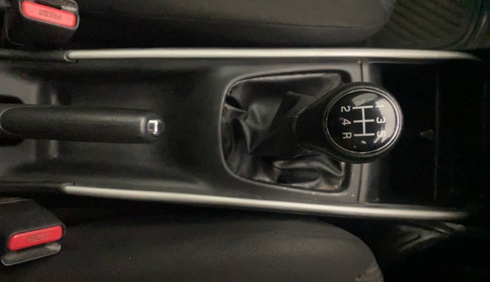 2016 Maruti Baleno ALPHA DIESEL 1.3, Diesel, Manual, 91,055 km, Gear Lever