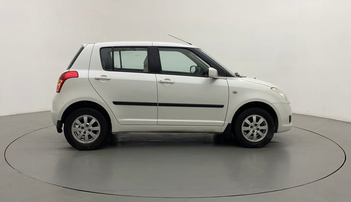 2010 Maruti Swift ZXI, Petrol, Manual, 43,970 km, Right Side