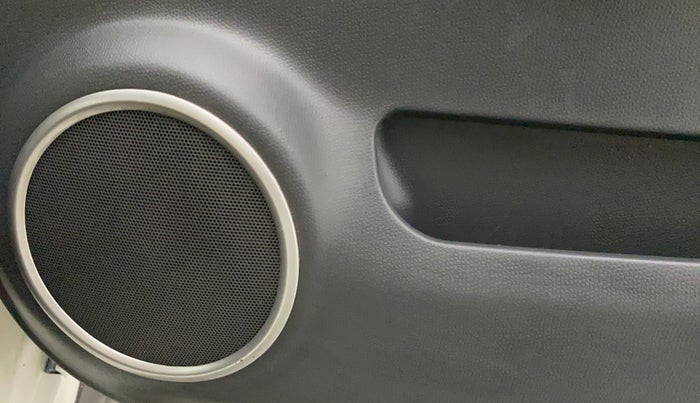 2010 Maruti Swift ZXI, Petrol, Manual, 43,970 km, Speaker