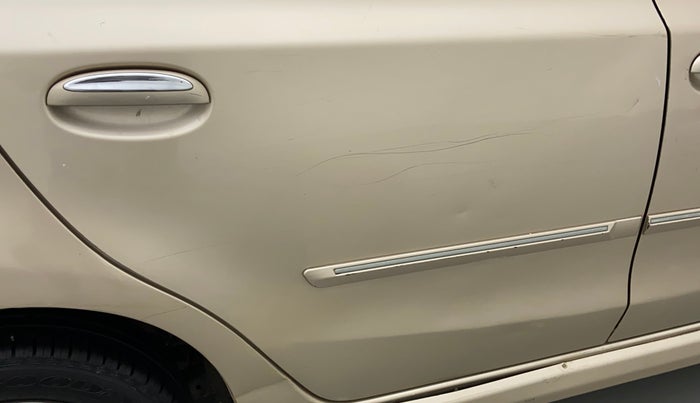 2011 Toyota Etios VX, Petrol, Manual, 66,479 km, Right rear door - Slightly dented
