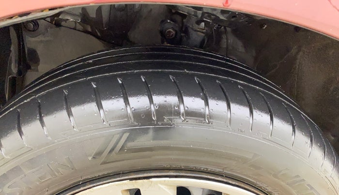 2017 Honda Jazz 1.2L I-VTEC SV, Petrol, Manual, 37,272 km, Left Front Tyre Tread