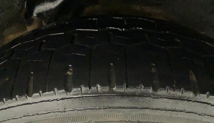2012 Hyundai i10 SPORTZ 1.2 AT, Petrol, Automatic, 36,400 km, Left Rear Tyre Tread