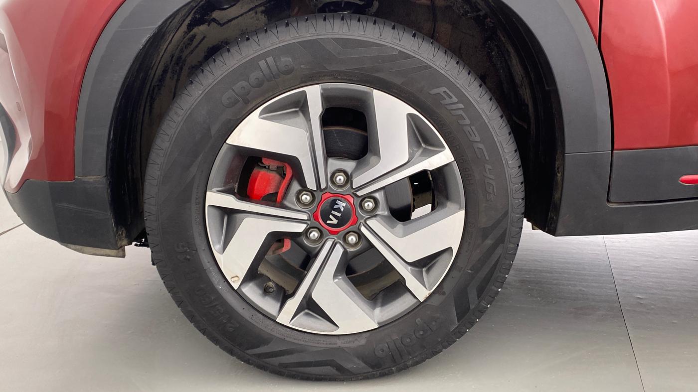 2020 KIA SONET GTX PLUS 1.5D  AT, Diesel, Automatic, 23,012 km, Left Front Wheel