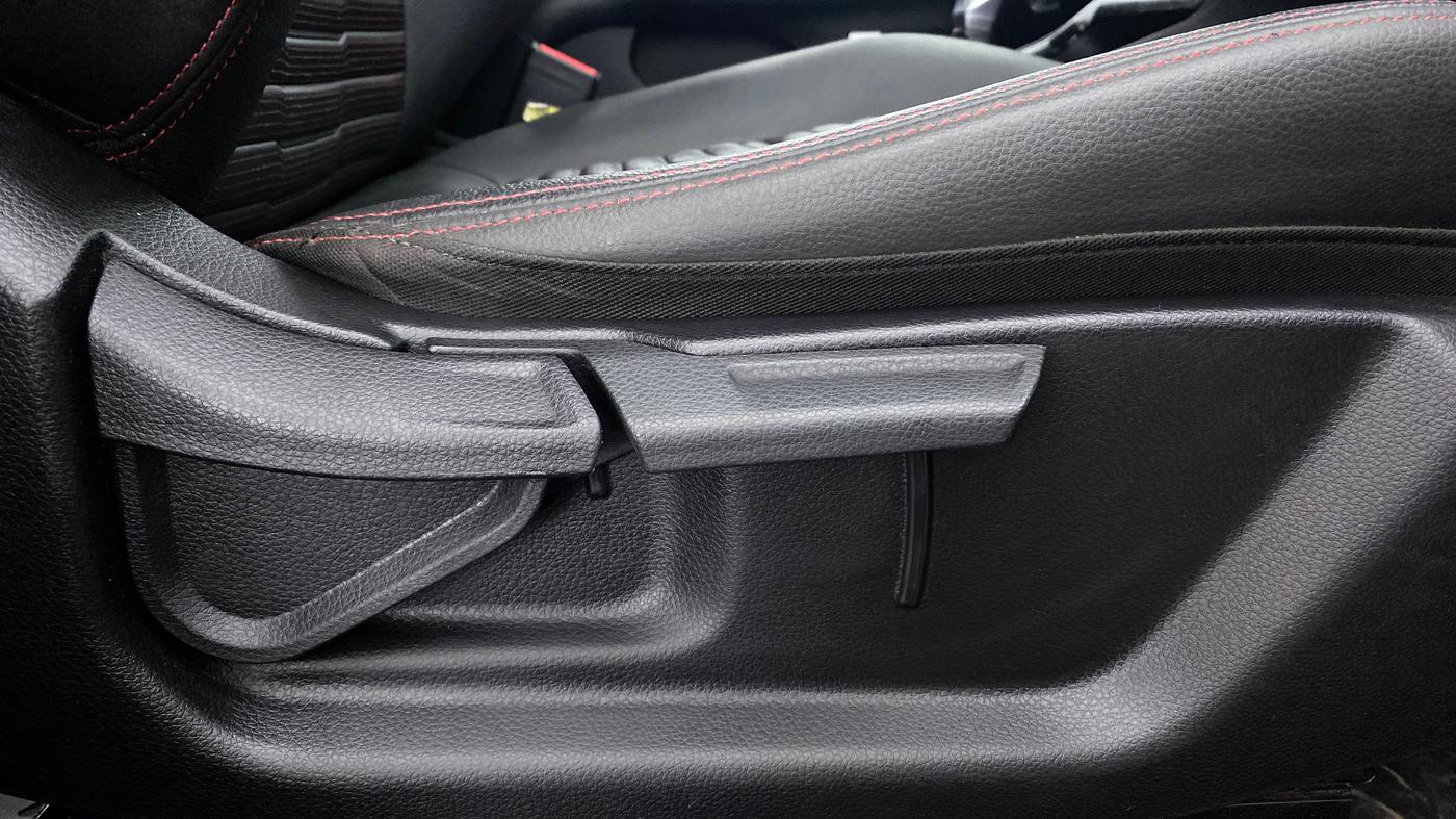 2020 KIA SONET GTX PLUS 1.5D  AT, Diesel, Automatic, 23,012 km, Driver Side Adjustment Panel