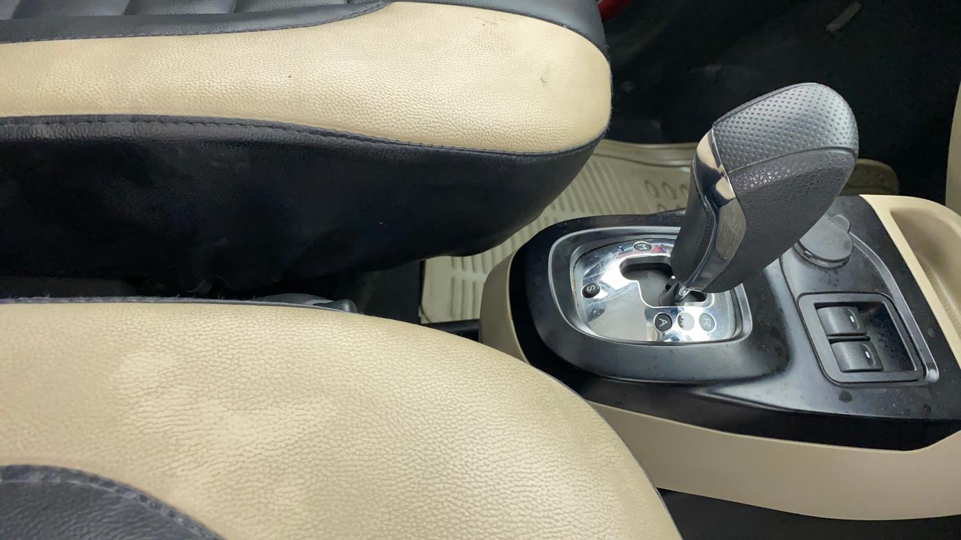 2016 Tata Nano TWIST XTA, Petrol, Automatic, 4,962 km, Gear Lever