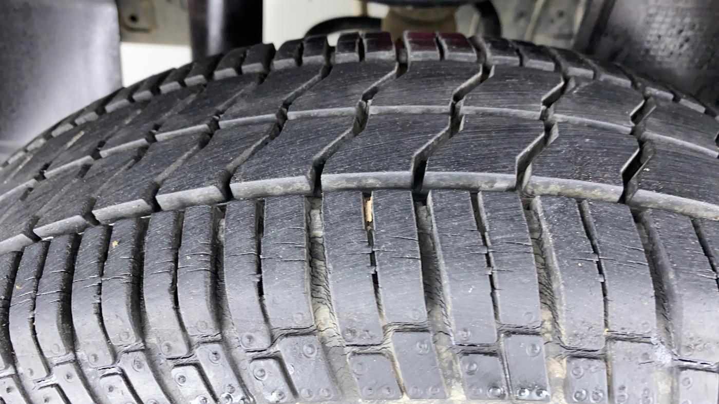 2016 Tata Nano TWIST XTA, Petrol, Automatic, 4,962 km, Right Rear Tyre Tread