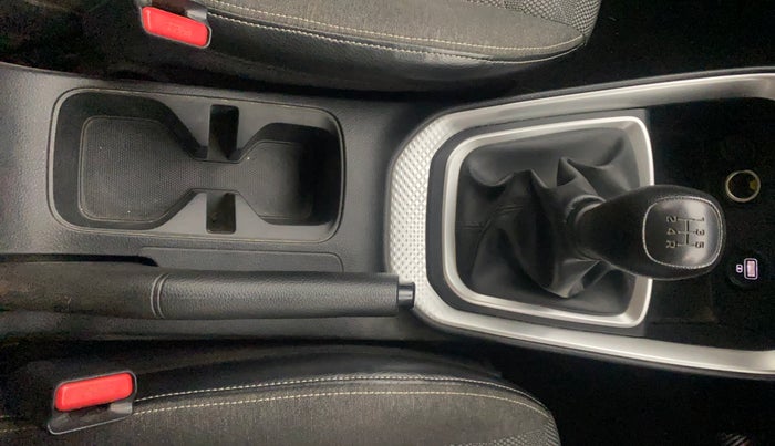 2023 KIA SONET HTE 1.2, Petrol, Manual, 20,761 km, Gear Lever