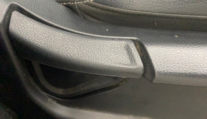 2023 KIA SONET HTE 1.2, Petrol, Manual, 20,761 km, Driver Side Adjustment Panel