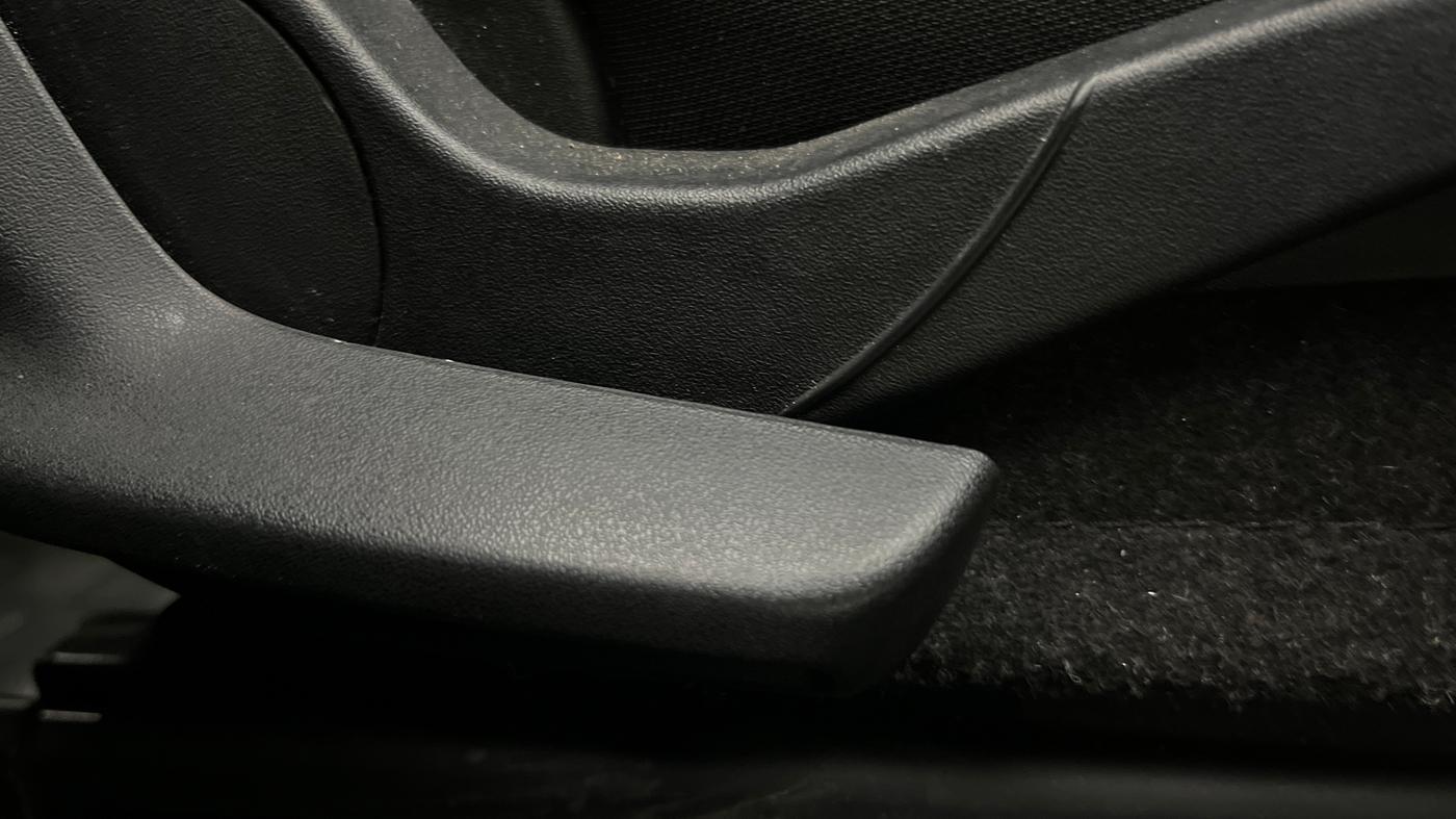 2019 Maruti Swift ZXI AMT, Petrol, Automatic, 81,922 km, Driver Side Adjustment Panel
