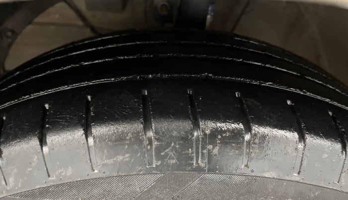 2019 Maruti Swift ZXI AMT, Petrol, Automatic, 81,922 km, Left Front Tyre Tread