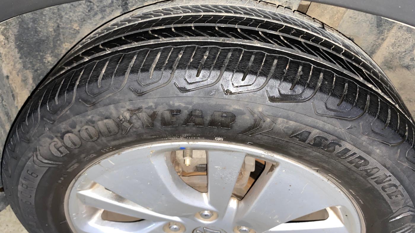 2015 Maruti S Cross ZETA 1.6, Diesel, Manual, 91,535 km, Left Rear Tyre Tread