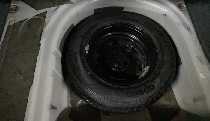 2015 Skoda Rapid 1.5 TDI CR ELEGANCE, Diesel, Manual, 98,257 km, Spare Tyre