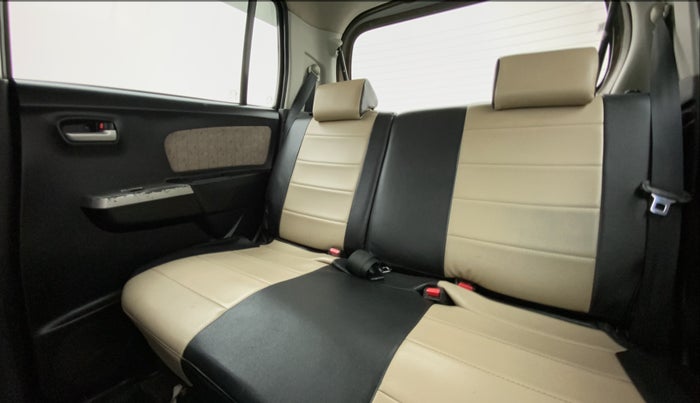 2016 Maruti Wagon R 1.0 VXI, Petrol, Manual, 35,363 km, Right Side Rear Door Cabin