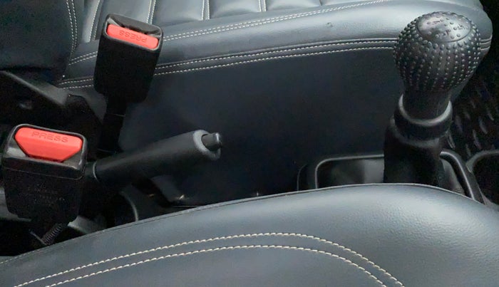 2022 Maruti S PRESSO VXI, Petrol, Manual, 28,814 km, Gear Lever
