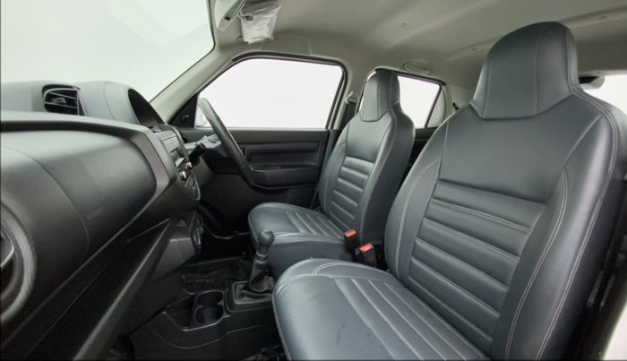 2022 Maruti S PRESSO VXI, Petrol, Manual, 28,814 km, Right Side Front Door Cabin