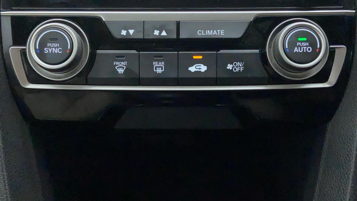 2019 Honda Civic VX CVT i-VTEC, Petrol, Automatic, 74,611 km, Automatic Climate Control
