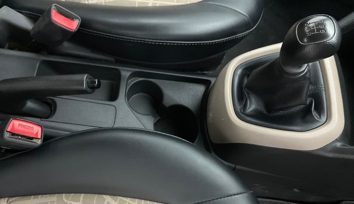 2019 Hyundai Grand i10 MAGNA 1.2 KAPPA VTVT, Petrol, Manual, 19,864 km, Gear Lever