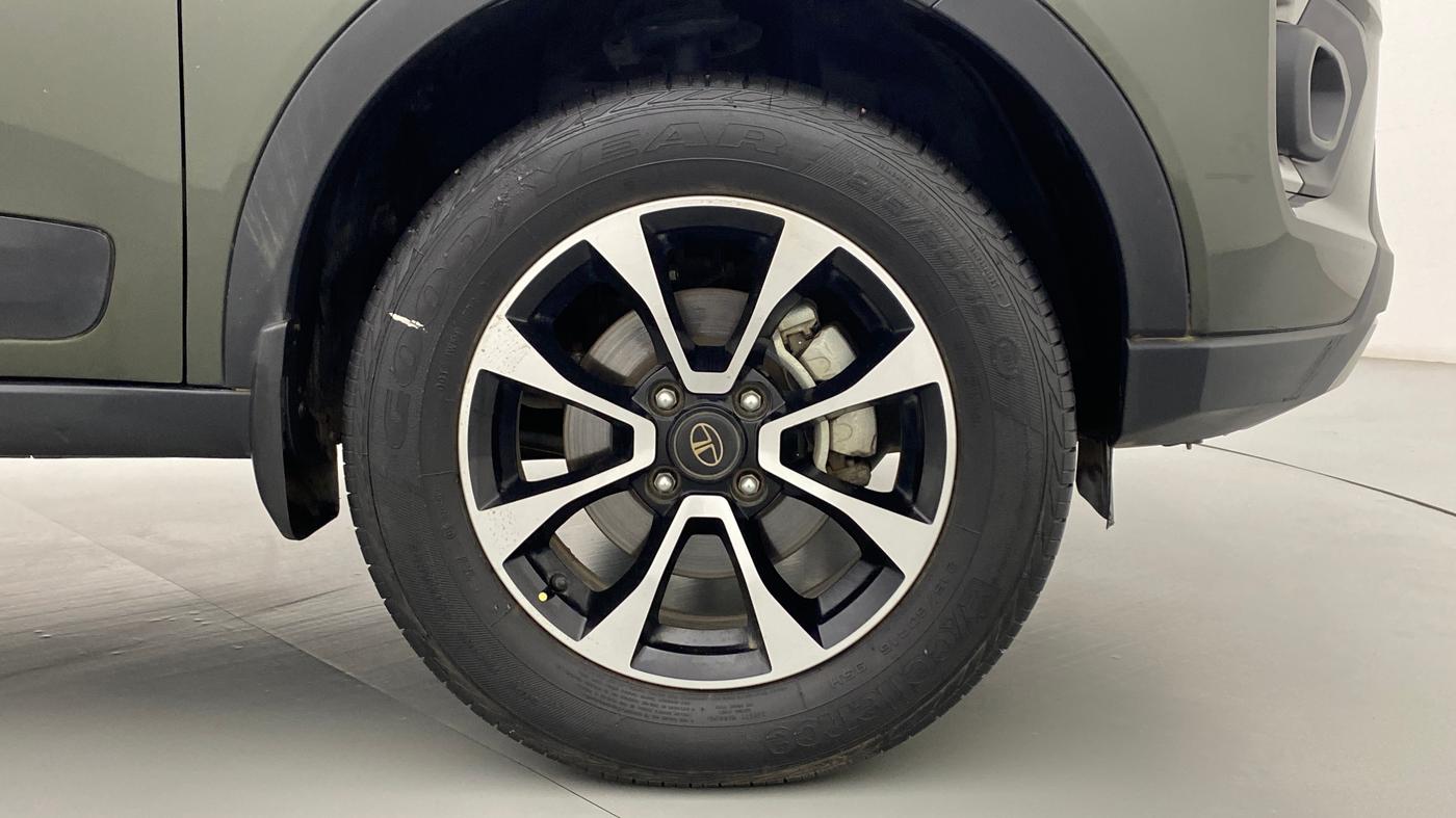 2020 Tata NEXON XZ+ 1.2, Petrol, Manual, 20,362 km, Right Front Wheel