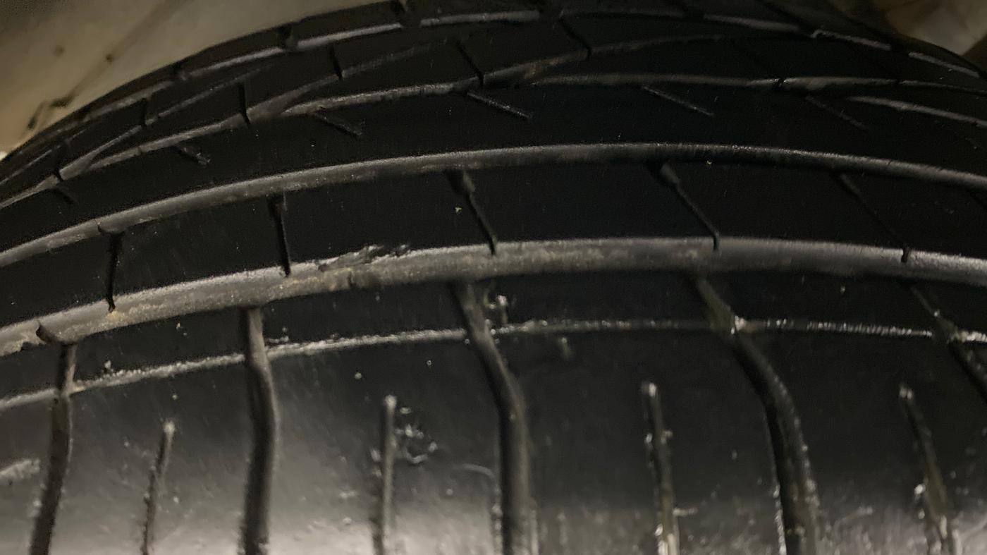 2020 Tata NEXON XZ+ 1.2, Petrol, Manual, 20,362 km, Left Front Tyre Tread