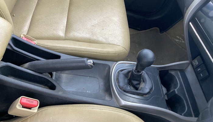 2016 Honda City 1.5L I-VTEC VX, Petrol, Manual, 77,152 km, Gear Lever