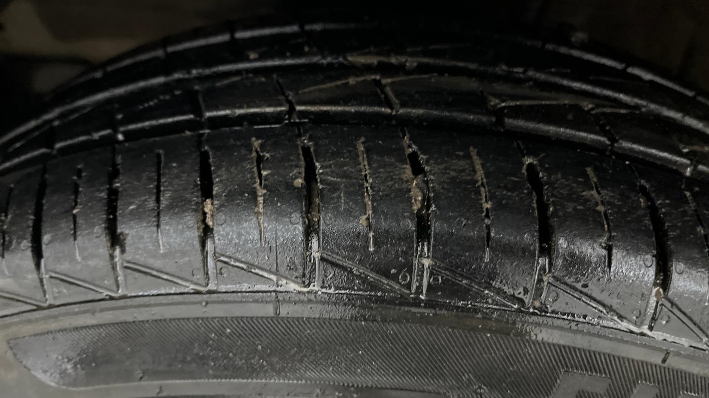 2023 Maruti S PRESSO VXI PLUS (O) AMT, Petrol, Automatic, 12,157 km, Left Front Tyre Tread