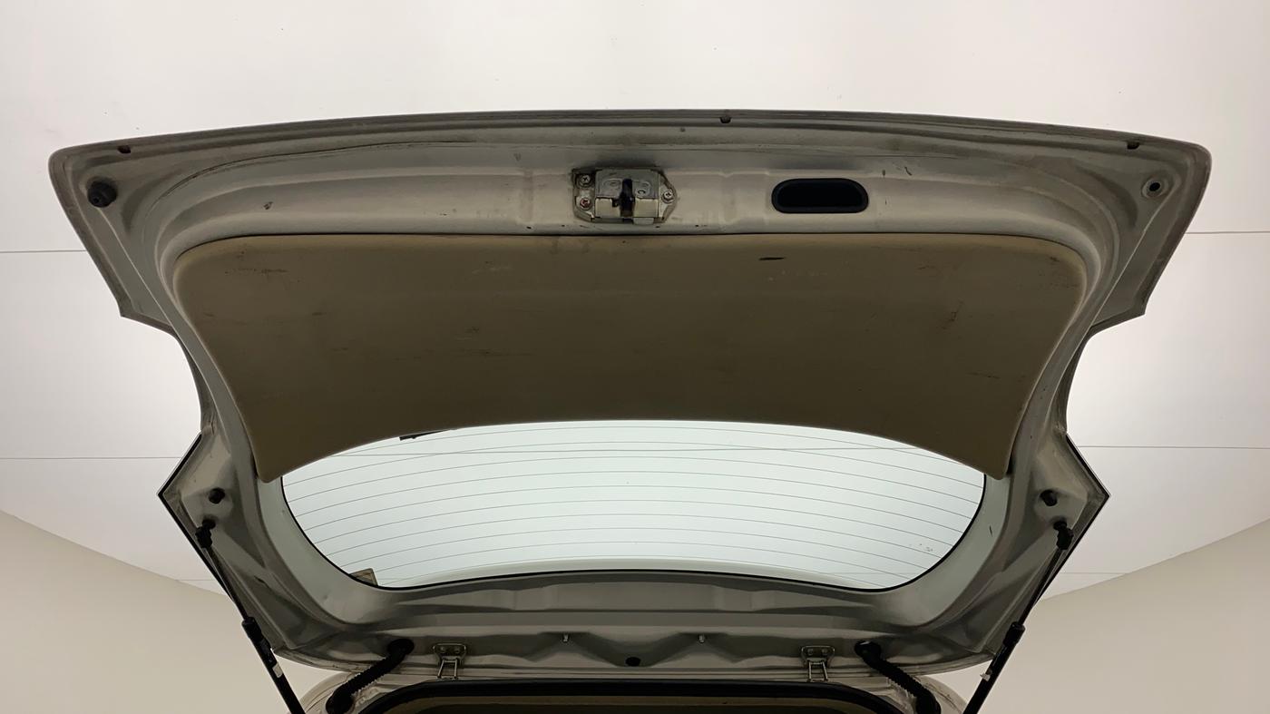 2013 Maruti Ertiga ZDI, Diesel, Manual, 1,43,856 km, Boot Door Open