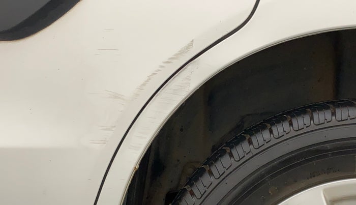 2013 Maruti Ertiga ZDI, Diesel, Manual, 1,43,856 km, Left quarter panel - Minor scratches
