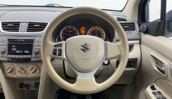 2013 Maruti Ertiga ZDI, Diesel, Manual, 1,43,856 km, Steering Wheel Close Up