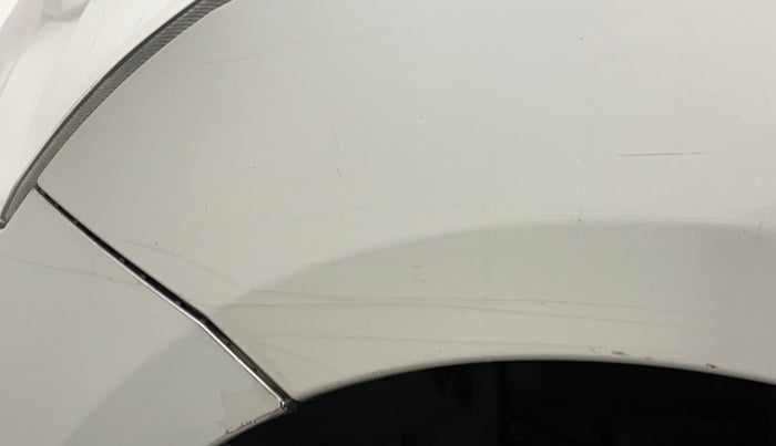 2013 Maruti Ertiga ZDI, Diesel, Manual, 1,43,856 km, Left fender - Minor scratches