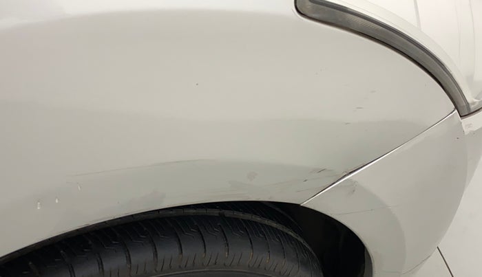 2013 Maruti Ertiga ZDI, Diesel, Manual, 1,43,856 km, Right fender - Minor scratches