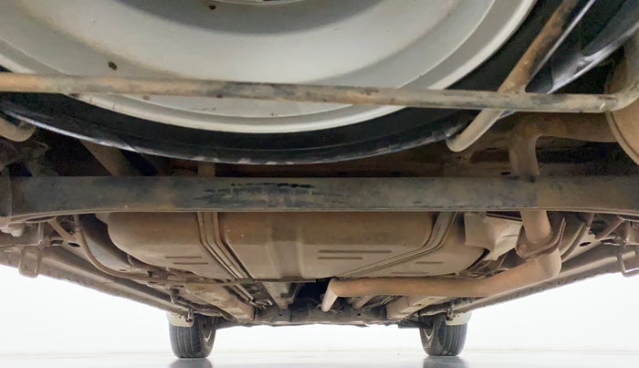 2013 Maruti Ertiga ZDI, Diesel, Manual, 1,43,856 km, Rear Underbody