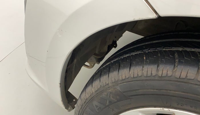 2013 Maruti Ertiga ZDI, Diesel, Manual, 1,43,856 km, Left fender - Lining loose