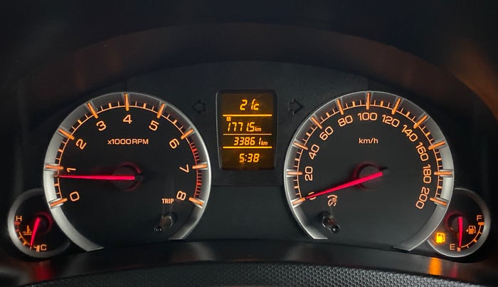 2017 Maruti Swift ZXI D, Petrol, Manual, 33,891 km, Odometer Image
