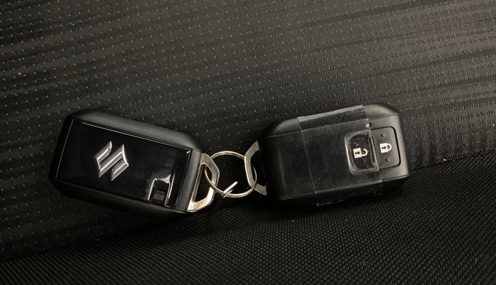 2023 Maruti Baleno ZETA 1.2 AGS, Petrol, Automatic, 13,253 km, Key Close Up