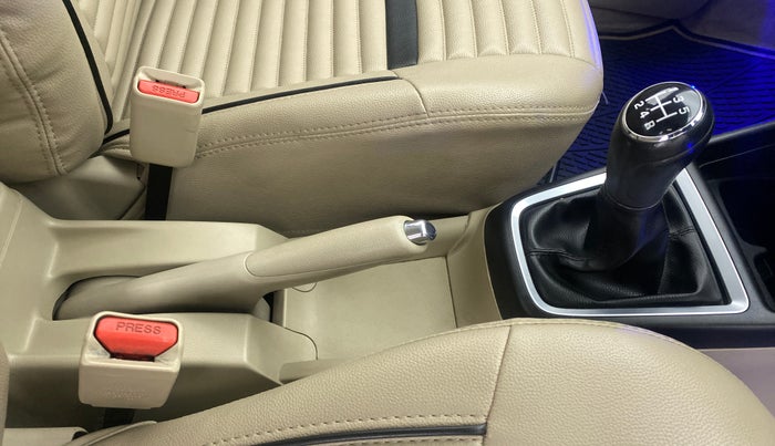 2017 Maruti Dzire VXI, Petrol, Manual, 73,249 km, Gear Lever