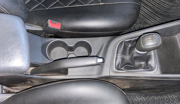 2019 Hyundai Verna 1.6 VTVT SX, Petrol, Manual, 73,350 km, Gear Lever