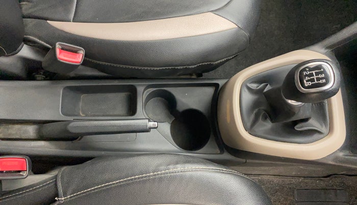 2019 Hyundai Grand i10 ASTA 1.2 KAPPA VTVT, Petrol, Manual, 56,655 km, Gear Lever