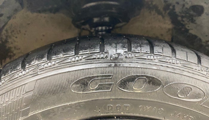 2019 Hyundai Grand i10 ASTA 1.2 KAPPA VTVT, Petrol, Manual, 56,655 km, Right Front Tyre Tread