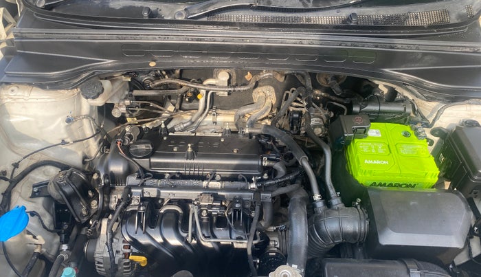 2017 Hyundai Creta E PLUS 1.6 PETROL, Petrol, Manual, 1,05,784 km, Engine View